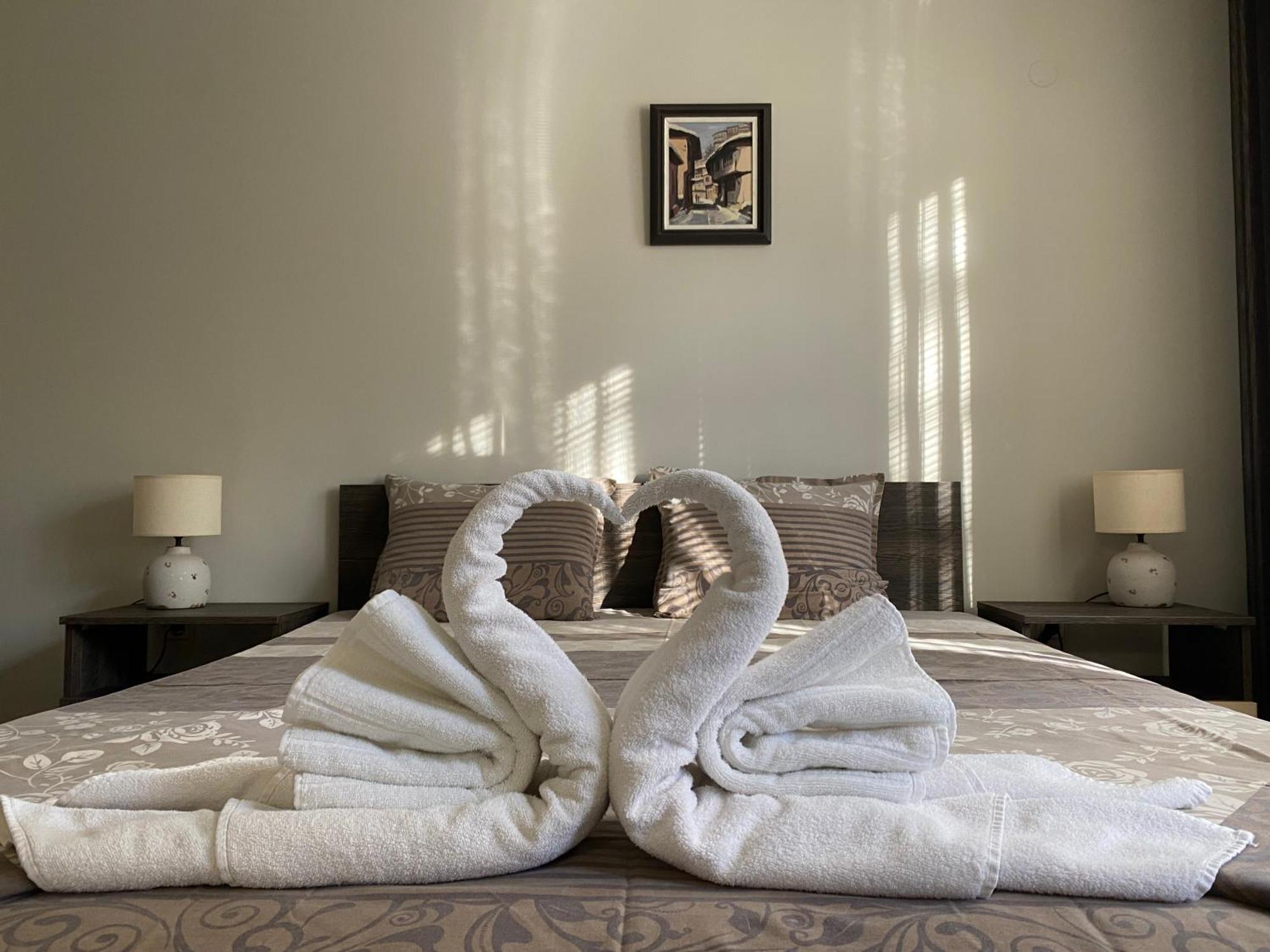 Gala Apartment เวลีคอเทอร์โนโว ภายนอก รูปภาพ