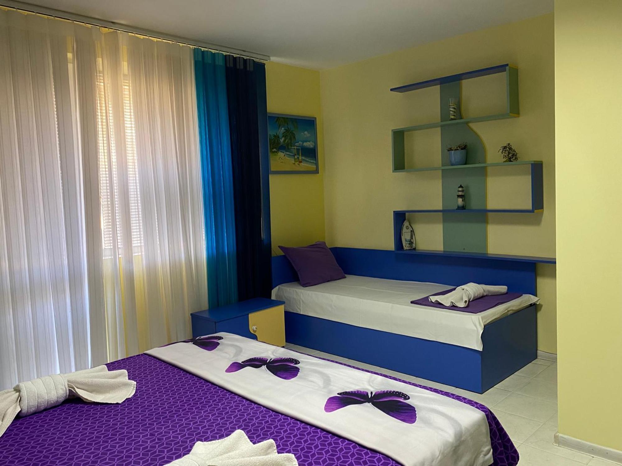 Gala Apartment เวลีคอเทอร์โนโว ภายนอก รูปภาพ