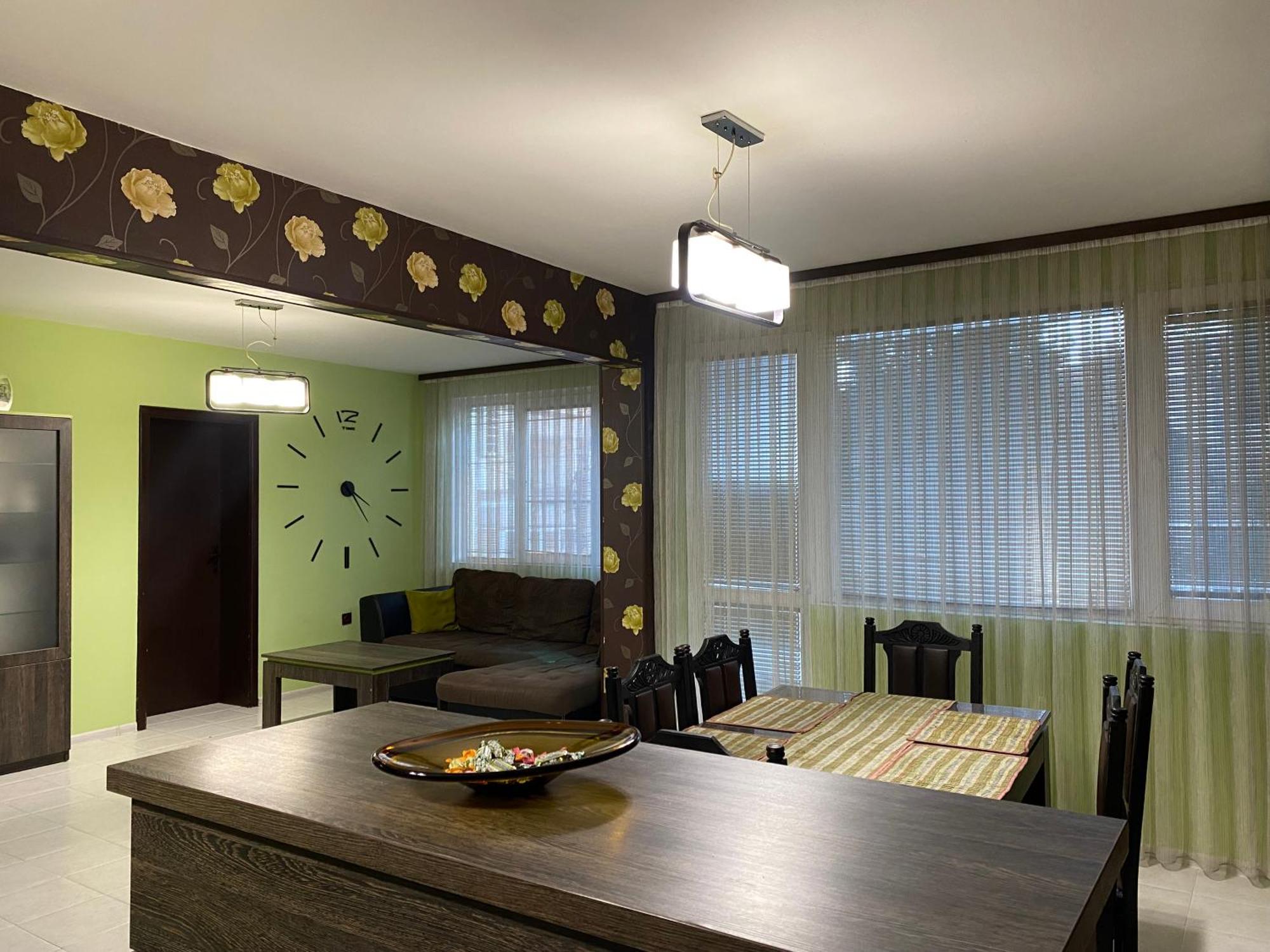 Gala Apartment เวลีคอเทอร์โนโว ภายนอก รูปภาพ